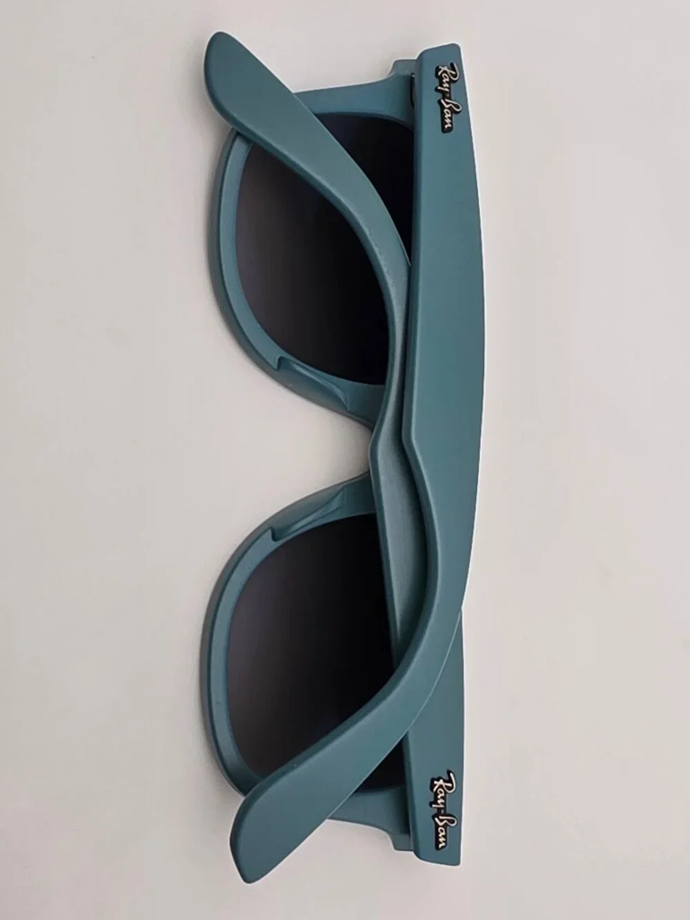 Ray-Ban this listing
